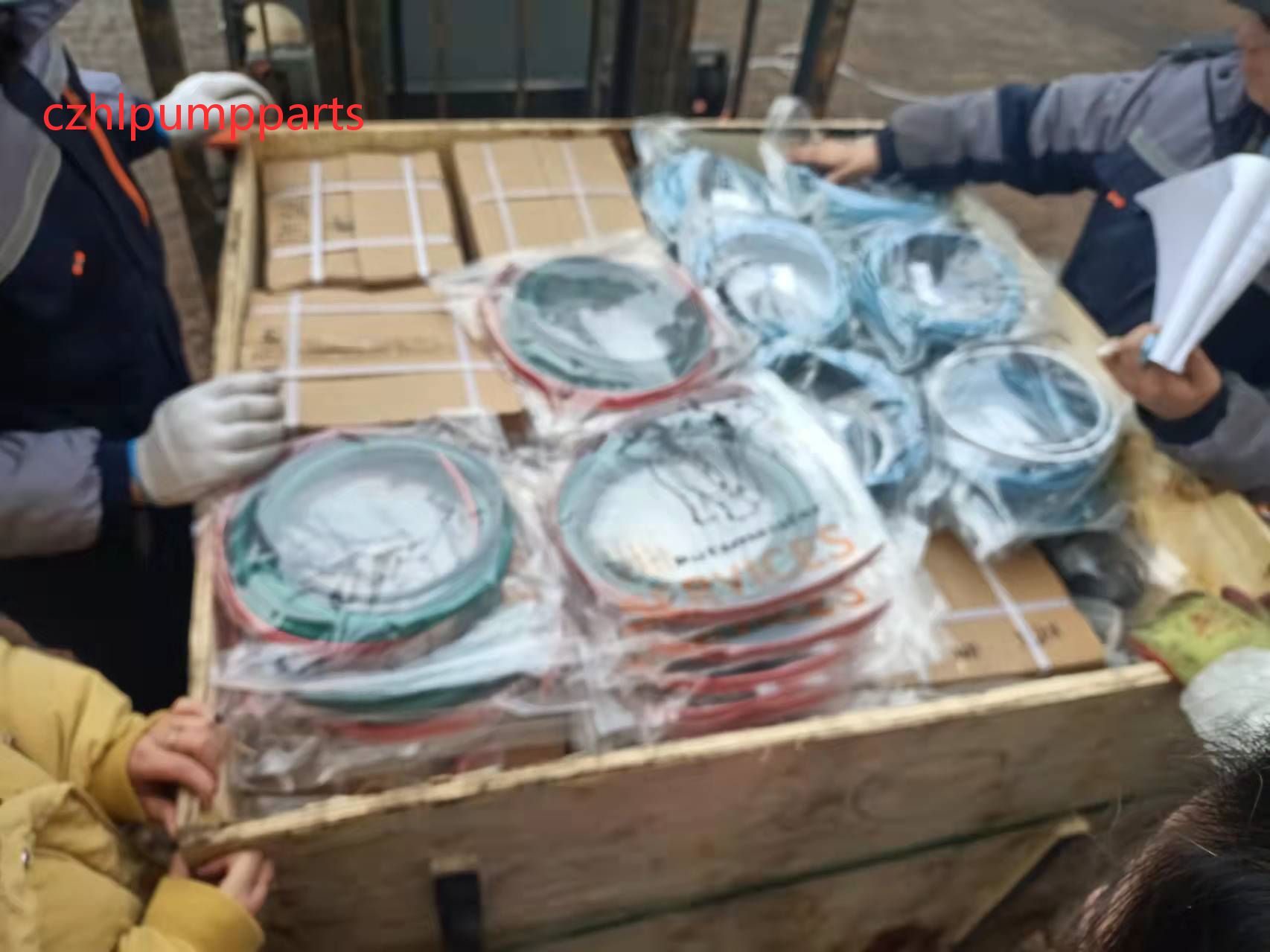 093480bb04480b963235d3e9635ebae